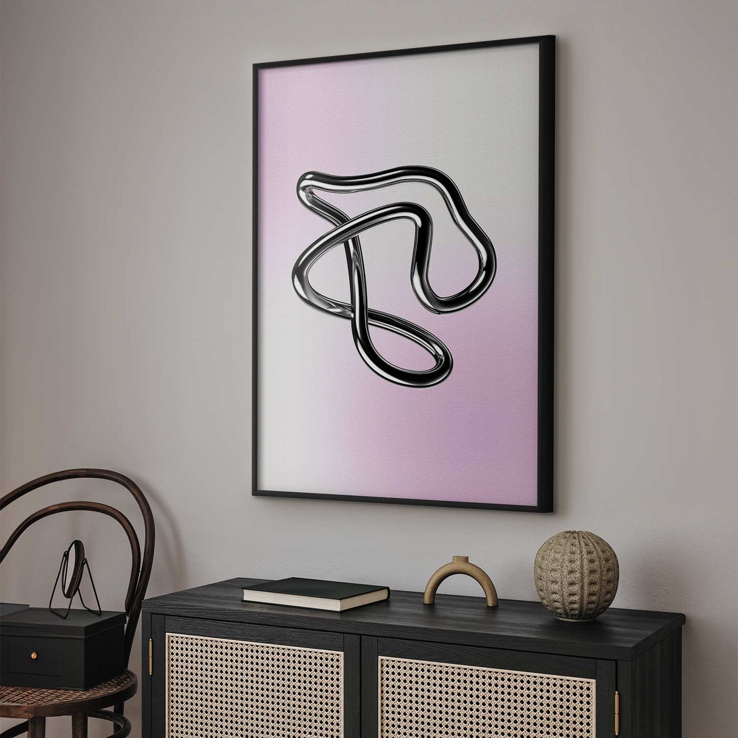 Póster - Silver Intricacies: figura metálica fluida sobre un fondo degradado
